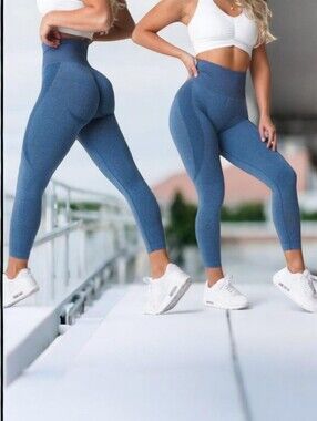 NWOT NVGTY ( XS ) Contour Seamless leggings in Slate Blue